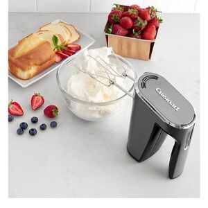 Cuisinart Evolution Cordless Hand Mixer